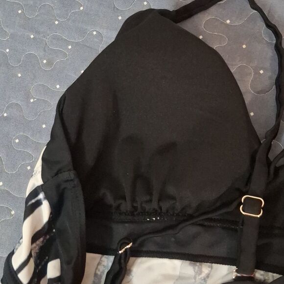 Black and White Strappy Tankini Swim Top size large - Picture 3 of 4